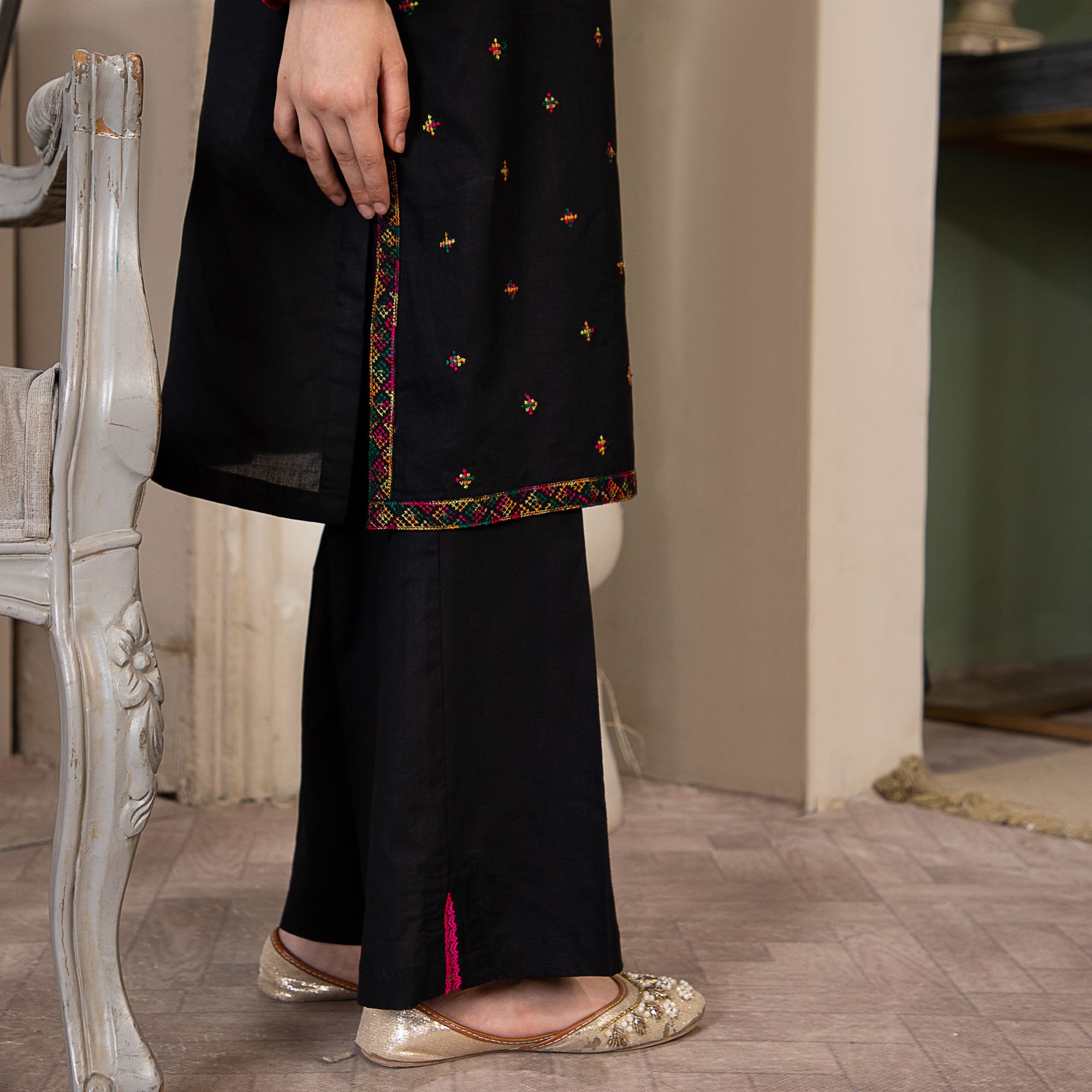 Perky Black embroidered Suit