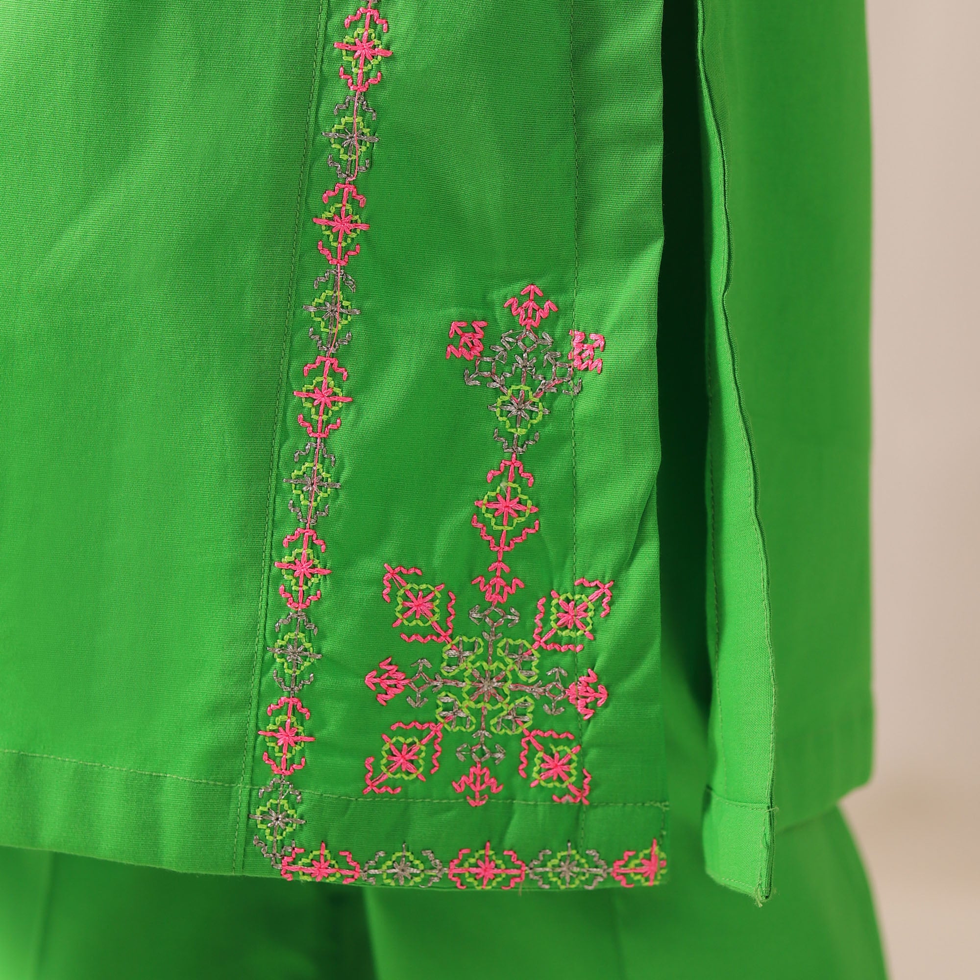 Green Glory Embroidered Two Piece Suit